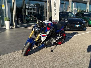 BMW Motorrad F 900 R