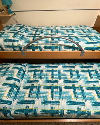 Letto a castello scorrevole con materassi