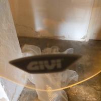 Parabrezza Givi