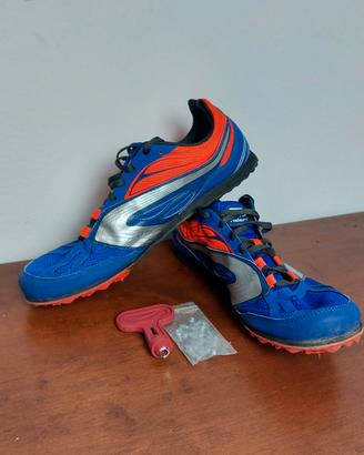 Scarpe running at cross chiodate