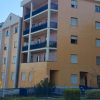 Appartamento con giardino e box - Via Sicilia