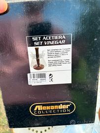 Set composto da tre ampolle