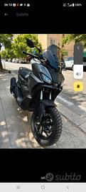 aprilia sr gt 200