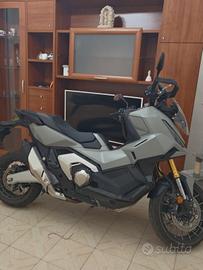 xadv 750