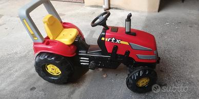 trattore a pedali per bambino 