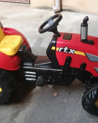 trattore a pedali per bambino 