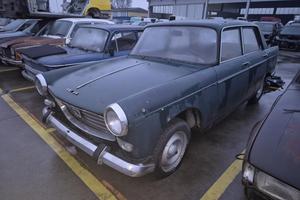 Peugeot 404 Demolita - Per Ricambi