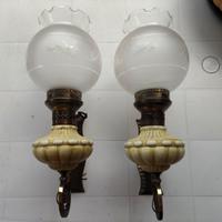 Applique in ottone e opalina