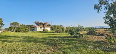 Splendida villa immersa nel verde