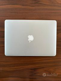 MacBook Air 13” (2017)