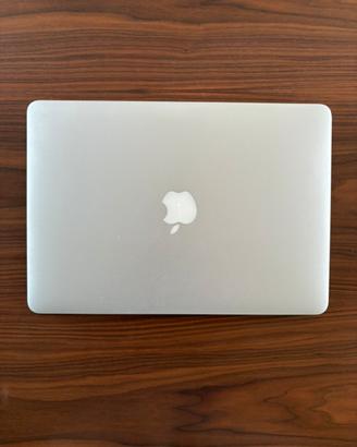 MacBook Air 13” (2017)
