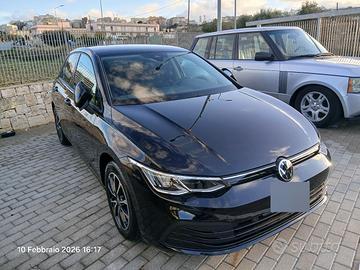 GOLF 8 METANO