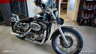 Harley Davidson 883