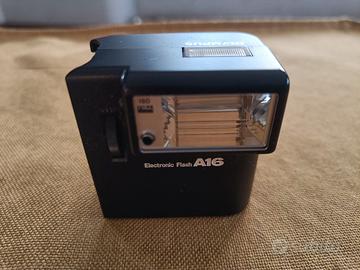 Olympus A16 Flash elettronico- XA XA2 XA4 testato