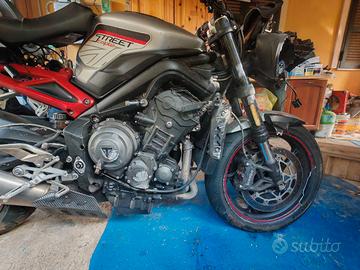 street triple 765 r 