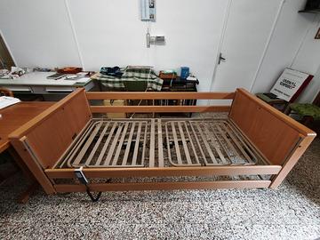 Letto elettrico ortopedico per anziani e disabili
