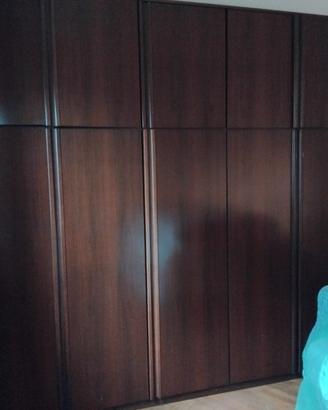 armadio in legno lungo 2.52 alto 2.40