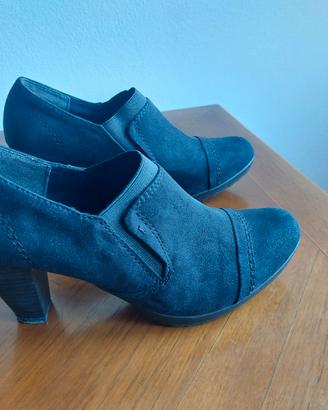 Scarpe con tacco