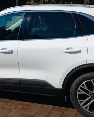 FORD Kuga 2.5 Plug In Hybrid 225 CV 2WD Titanium