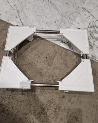 Carrello per elettrodomestici