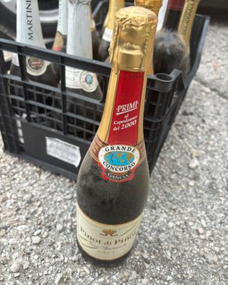 Bottiglia spumante rara