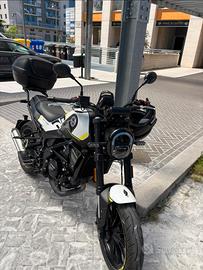 Benelli leoncino 250