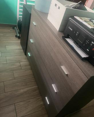 Cassettiera spaziosa