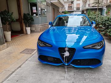Alfa Romeo Giulia 2.0 280 Q4 Veloce Performance