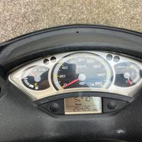 Yamaha X Max 250i