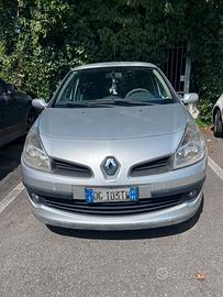 Renault Clio le Iene