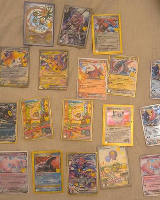 pokemon lotto . appena sbustato 30° anniversario .