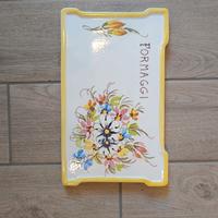 Piatto formaggi decorato