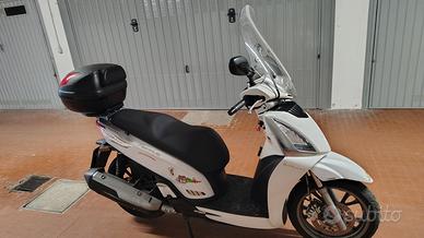 Kymco People 300 GTI 