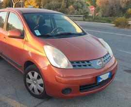 NISSAN Note in buono stato ottima per neopatentati