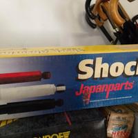 Ammortizzatori posteriori Nissan King Cab