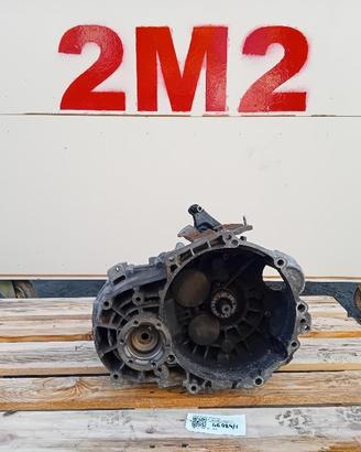 CAMBIO MANUALE COMPLETO VOLKSWAGEN Passat Berlina