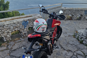 Ducati Hypermotard 950