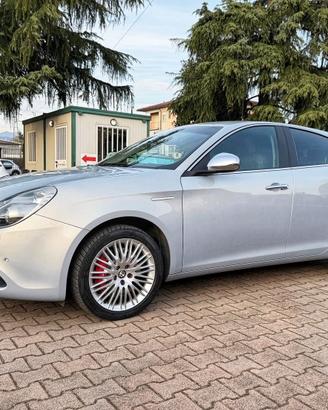 Alfa Romeo Giulietta 1.4 Turbo MultiAir TCT Exclus