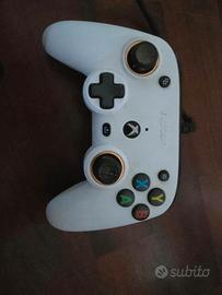 Controller Nacon Pro Compact Cablato