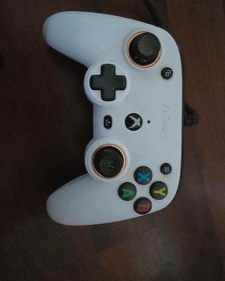 Controller Nacon Pro Compact Cablato