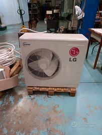 Condizionatore anno 2006 completo di cavi + 4split