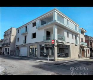 Locale zona centralissima