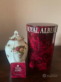 Royal Albert Royal Doulton Raro Chelsea Vase