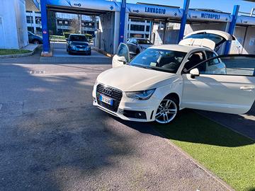 audi a 1 s tronic 184 cv 