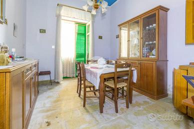 4 LOCALI A VILLABATE