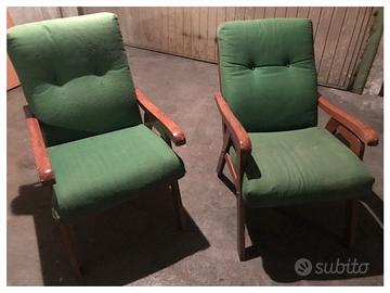 Coppie di sedie divano