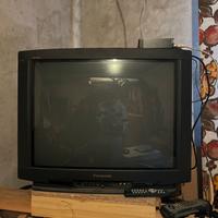 Televisore PANASONIC funzionante anni 90