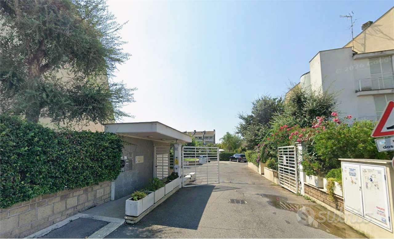 Appartamento – Roma, Castel Fusano, Municipio Roma X - Vista 2