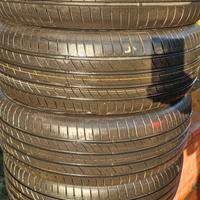 Gomme nuove 205 60 16 96 H Nexen