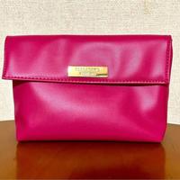 Pochette Ferragamo Parfums stylish beauty bag